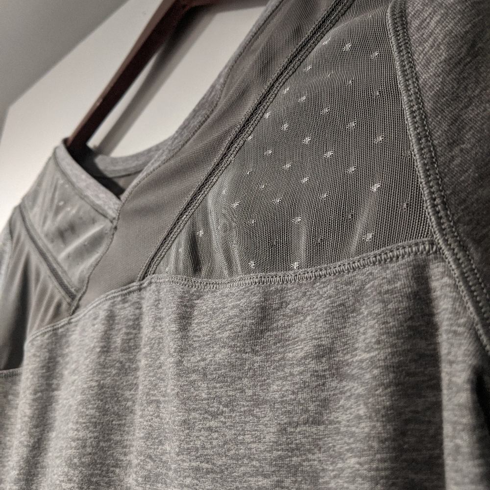 Lululemon mesh long sleeve top